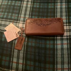 NWT BROWN LEATHER WALLET